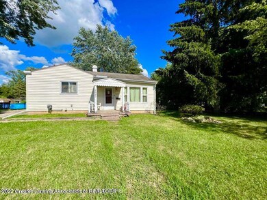 4627 Lowcroft Ave, Lansing, MI 48910 - photo 2