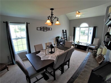 4061 Hemlock Dr, Coplay, PA 18037 - photo 5