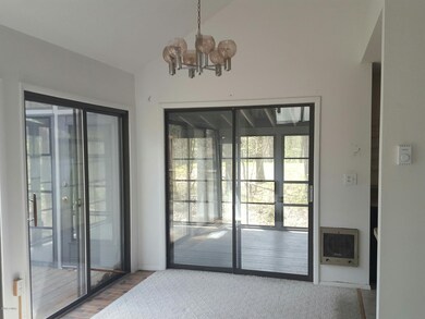 800 Maple Ct, Blooming Grove, PA 18428 - photo 5