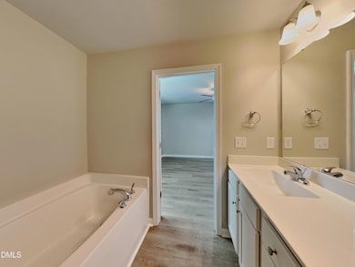 6_pc_6HzXQakOIx_jnnFSHRtHd_layout_1