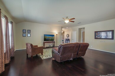 10623 Cima Vista, Helotes, TX 78023 - photo 5