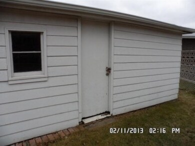 2304 St Joseph Dr, East Chicago, IN 46312 - photo 4