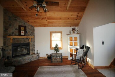 445 Warden Lake Dr Ab, Wardensville, WV 26851 - photo 4