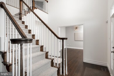 765 Seneca Dr, Odenton, MD 21113 - photo 2