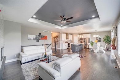 855 NE Bobcat Dr, Waukee, IA 50263 - photo 2