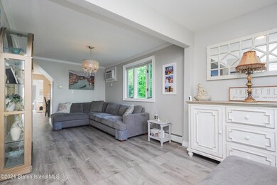 379 Shirley Ave, Staten Island, NY 10312 - photo 6