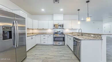 808 Andrea Kufner, El Paso, TX 79928 - photo 2