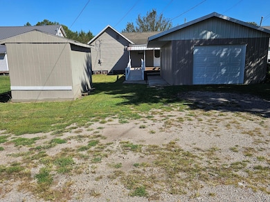 221 W Broadway St, New Lexington, OH 43764 - photo 5