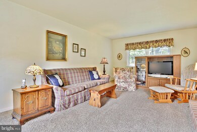 13406 Redcoat Ln, Phoenix, MD 21131 - photo 6