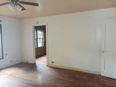 7908 Allwood St, Houston, TX 77016 - photo 4