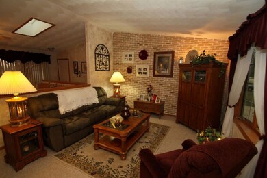 1115 W Burbank Ave, Janesville, WI 53546 - photo 4