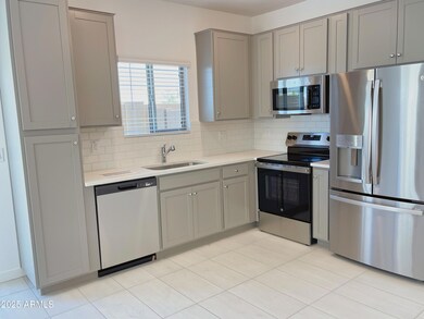 28065 N 28th Dr, Phoenix, AZ 85083 - photo 5