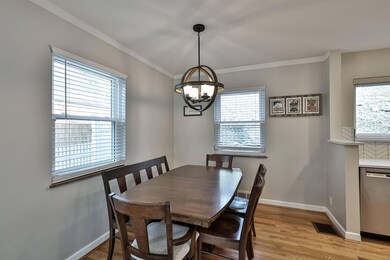 007-Dining-Room