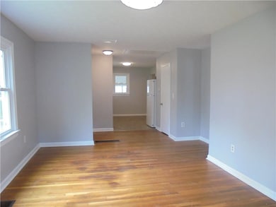 1917 Lee St, Columbus, IN 47201 - photo 5