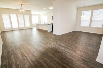 29606 Clover Shore Dr, Spring, TX 77386 - photo 5