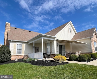 1027 Burgundy Cir, Pennsburg, PA 18073 - photo 2