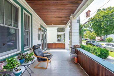 9 Bleakley Ave, Troy, NY 12182 - photo 7