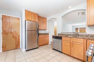 1238 W Pratt Blvd unit 1A, Chicago, IL 60626 - photo 2
