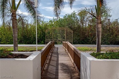 St. Laurent at Waterpark Place Condos unit 2203, Naples, FL 34108 - photo 4