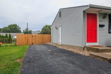 5048 Ewald Dr, Columbus, OH 43232 - photo 2