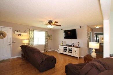 426 Brook Hollow Cir, Manchester, TN 37355 - photo 6