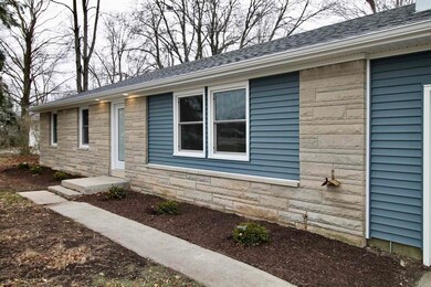 9808 Maysville Rd, Fort Wayne, IN 46835 - photo 3