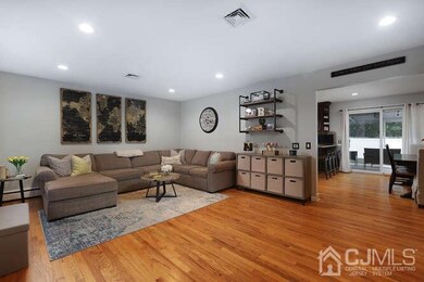 518 Wellington St, Middlesex, NJ 08846 - photo 4