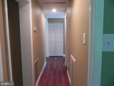 18192 Waterloo Rd, Amissville, VA 20106 - photo 5