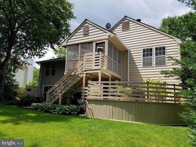 12214 Guinevere Rd, Glenn Dale, MD 20769 - photo 7