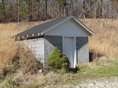 4278 Leger Fork Rd, Tyner, KY 40486 - photo 7