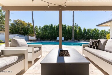 HB Patio to Pool
