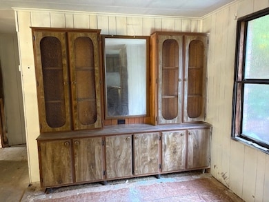 214 Silk Stocking Loop, van Lear, KY 41265 - photo 7