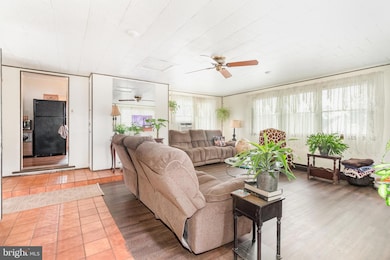 105 Oak Hill Dr, Middletown, PA 17057 - photo 5