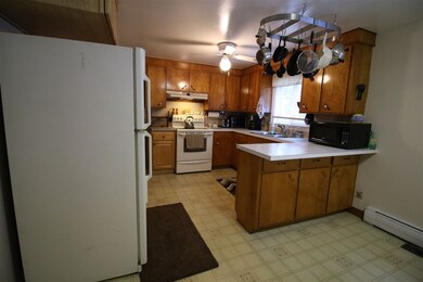 6 Strafford Rd, Dover, NH 03820 - photo 4
