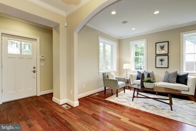 419 Lincoln Ave, Takoma Park, MD 20912 - photo 2