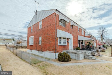 6227 Pilgrim Rd, Baltimore, MD 21214 - photo 2