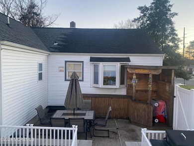 Tiki bar