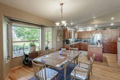 321 Coyote Butte Rd-3