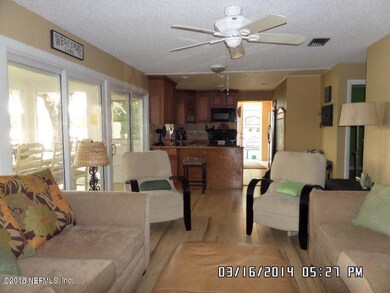 Lake Como Pt 119 - Family room to Kitch