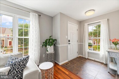 46340 Sheel Terrace, Sterling, VA 20165 - photo 5