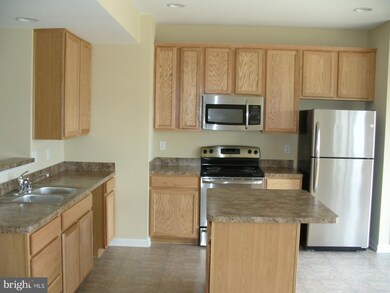 10362 Bridle Ct, Hagerstown, MD 21740 - photo 2