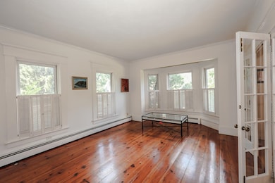 25 Pleasant St, Goffstown, NH 03045 - photo 6