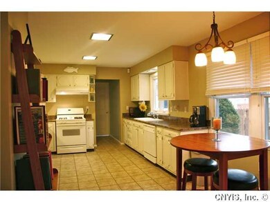 Kitchen Eat in kitchen but a formal dining room as