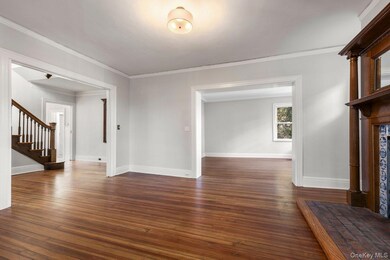 206 Fenimore Rd, Mamaroneck, NY 10543 - photo 4