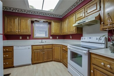 49 Davis Cir, Bella Vista, AR 72715 - photo 4