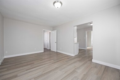 7820 Glass St, Houston, TX 77016 - photo 6