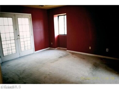2nd Bedroom.