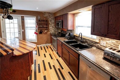 1808 NW Ashton Dr, Blue Springs, MO 64015 - photo 6