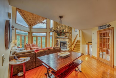 305 Crawford Ridge Rd unit 14, Carroll, NH 03575 - photo 6