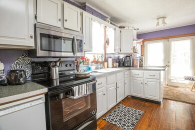 43 Japonica St, Pawtucket, RI 02860 - photo 6